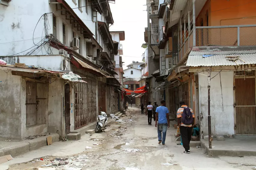 Drama oamenilor care își pierd apropiații în țara „liberă de coronavirus”. „Nu poți învinge COVID doar dacă spui că nu există”