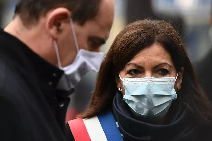 Primarul Parisului, după ce poliția a evacuat cheiurile Senei, în weekend, din cauza aglomerației: „A fost șocant. Nici măcar nu am fost anunțată”