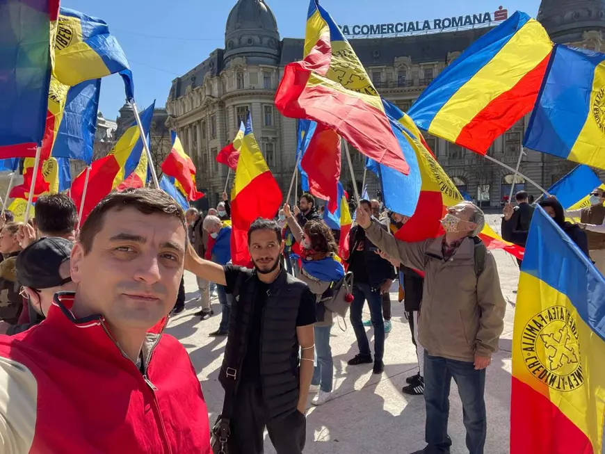 Protest antirestricții în București. Manifestația de la Cotroceni s-a încheiat fără incidente