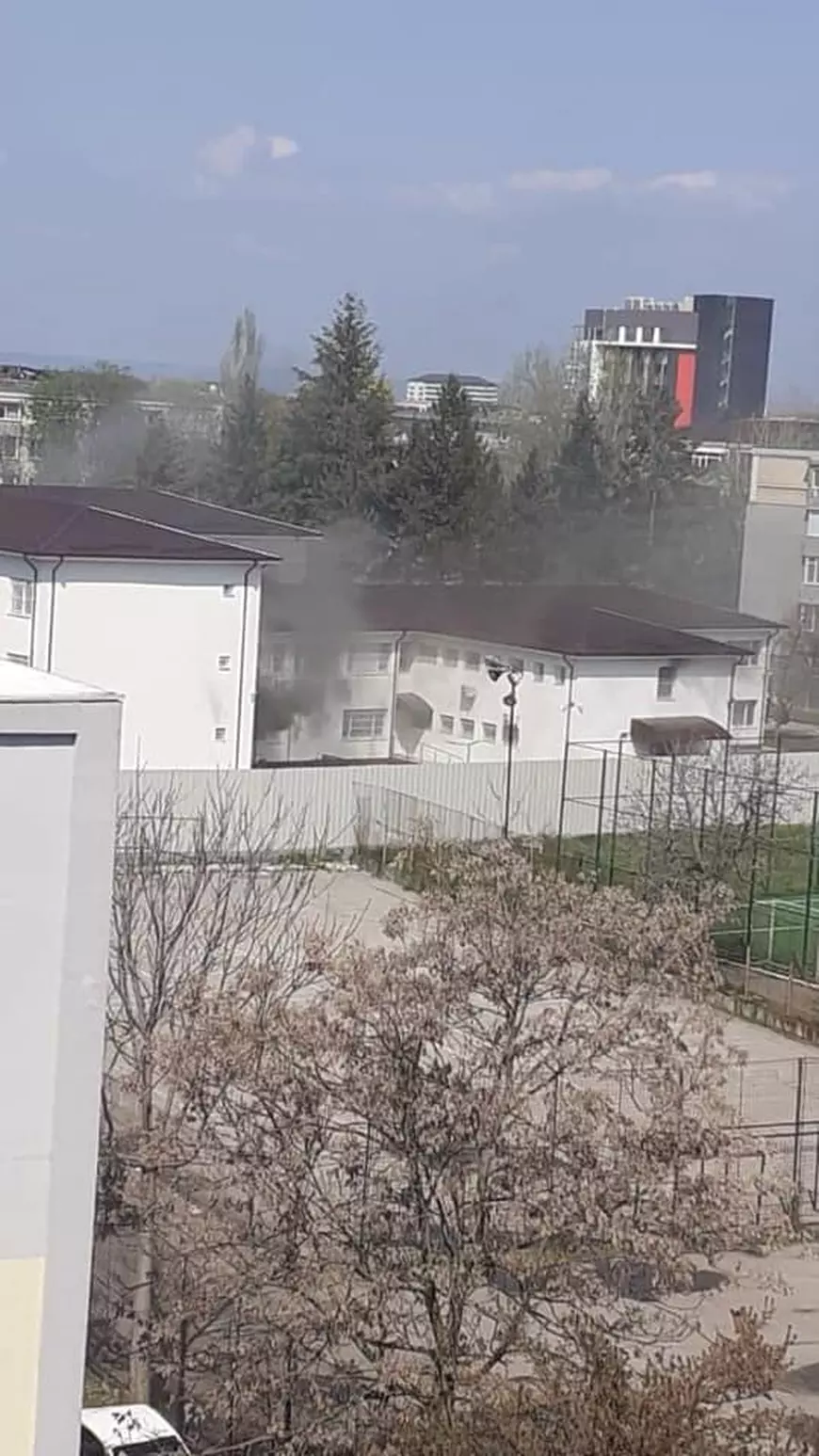 Incendiu la secția Psihiatrie a Județeanului din Slatina. 6 oameni s-au intoxicat cu fum