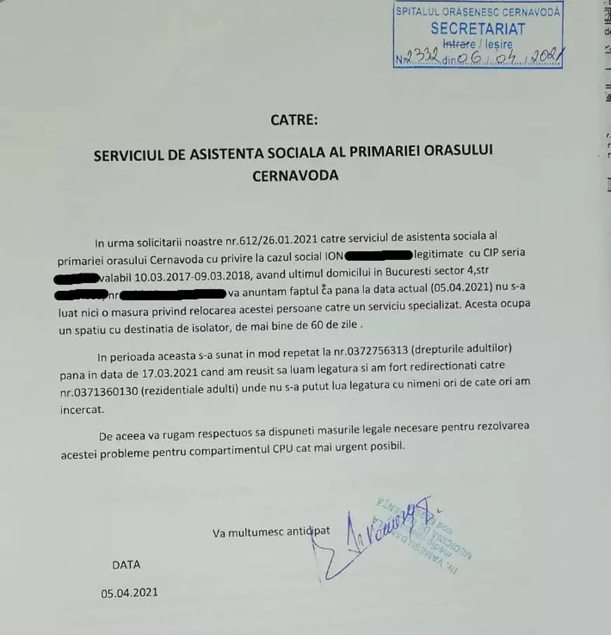 REPORTAJ din România unei pandemii seculare: sărăcia. Doi oameni fără adăpost au fost uitați de autorități într-un salon de la Urgențe