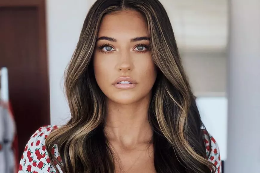 Ruby, provocată să spună cine e vedeta pe care ar invita-o în dormitor alături de iubitul Robert: „Ea e o partidă bună”