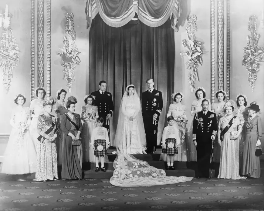 Regina Elisabeta a II-a și prințul Philip, 73 de ani de căsătorie. Suverana a murit la un an după soțul despre care spunea „a fost forța mea”