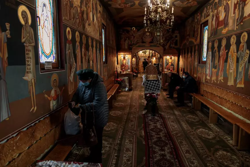 Biserica din curtea Spitalului Județean Suceava