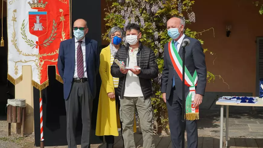 Șofer român de TIR, erou în Italia, a salvat doi copii de la înec. Cetățean de onoare în orașul unde trăiește