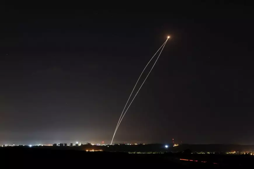Iron Dome: scutul israelian a doborât majoritatea rachetelor Hamas, dar și-a arătat vulnerabilitatea. Cum funcționează sistemul