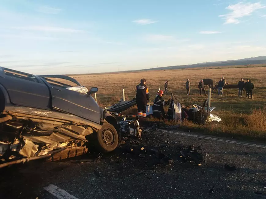 Un milion de euro despăgubiri pentru familia preotului Petru Gavril, mort în accidentul de la Cornu Luncii. Asigurătorul a făcut apel