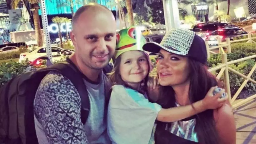 Andreea Antonescu pleacă în America. Ce spune despre o posibilă împăcare cu soțul: „O să vedem”