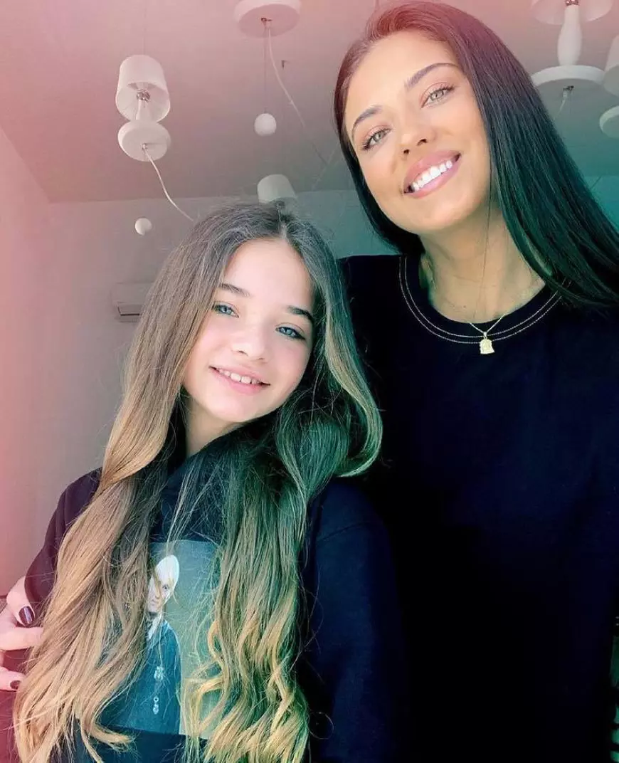 Anunțul făcut de Antonia despre Maya, fiica ei. „Cât de dificil e și cât de tare doare”