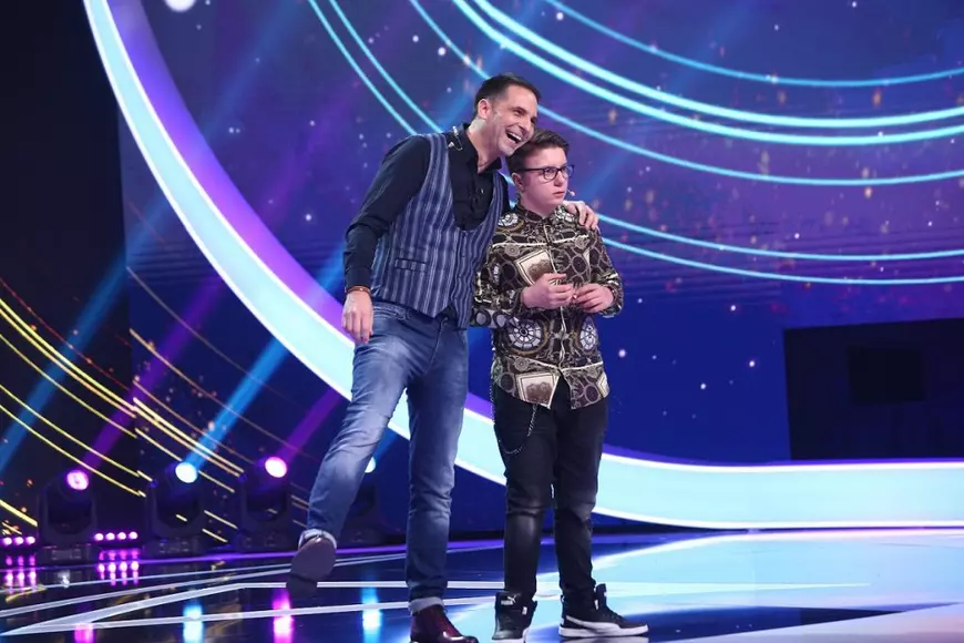 Cine e Toni Mihailov, concurentul „Next Star” care l-a lăsat fără replică pe Dan Negru. „Sunt autist și inteligent”