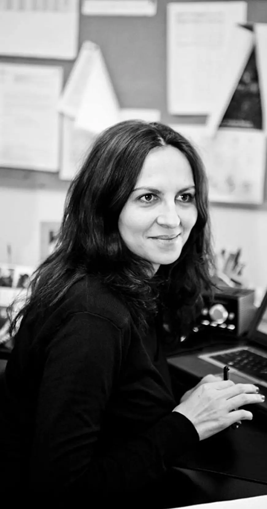 Guvernul, dator zeci de milioane de euro la producătorii de film. Reacția Ministerului Economiei