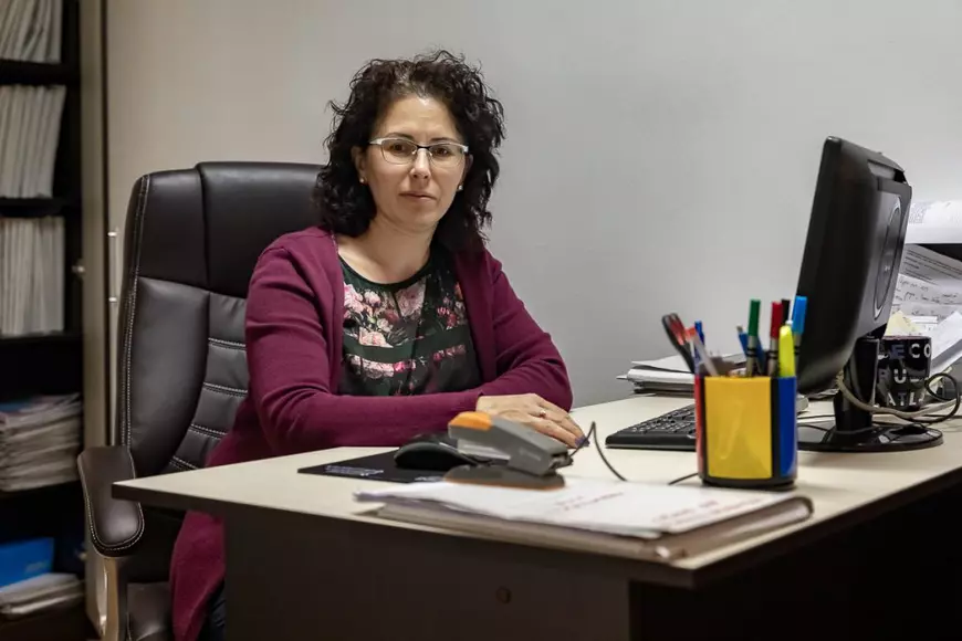 Povestea celor trei fetițe care au murit după ce au fost spălate pe cap cu soluție pentru oi. Cum au tratat autoritățile „rușinea” de a avea păduchi (I)