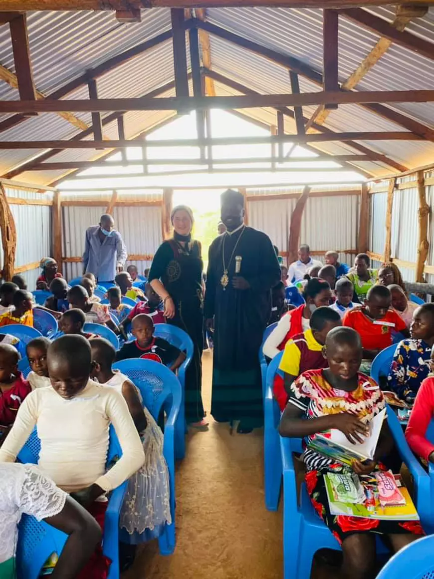 Povestea româncei care ajută copiii din Kenya. Cum Veronica a devenit Mwende