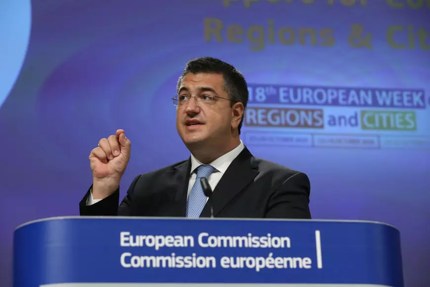 Doar 17% dintre primarii Europei sunt femei. Cum arată situația la nivel de consilii locale și regionale