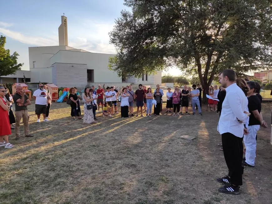 Cosmin a murit de mână cu fiul lui de 3 ani, în Italia. Vecinii românului, revoltați, au ieșit în stradă