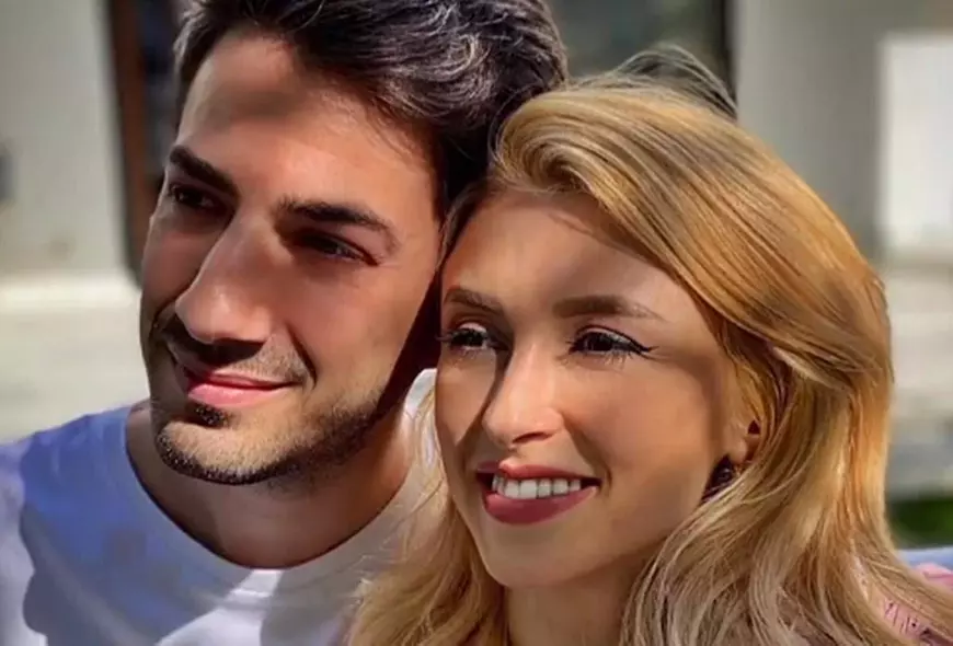 Andreea Bălan a participat la ziua de naștere a mamei iubitului ei, Tiberiu Argint. Ce imagine a postat artista