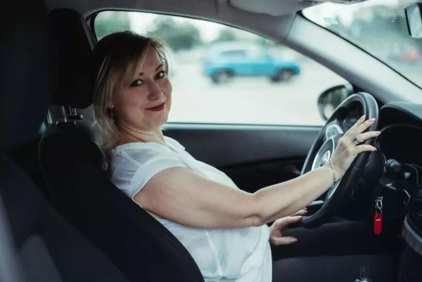 3 povești mișto ale șoferilor din ridesharing