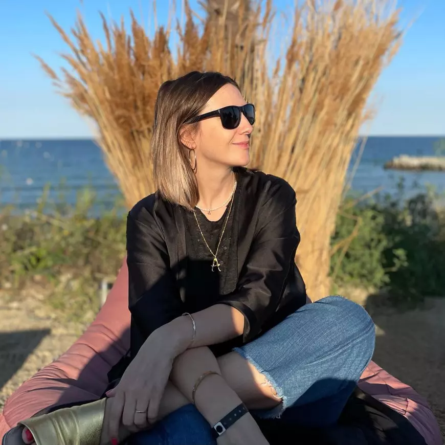 Adela Popescu, în prima vacanță cu trei copii. „Ne-am făcut curaj, că nu se mai putea”