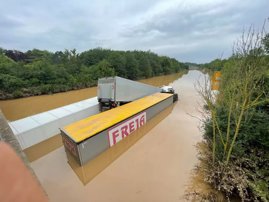 „Nu există vaccin împotriva catastrofei climatice”. Fenomenele meteo extreme se întâmplă chiar lângă tine