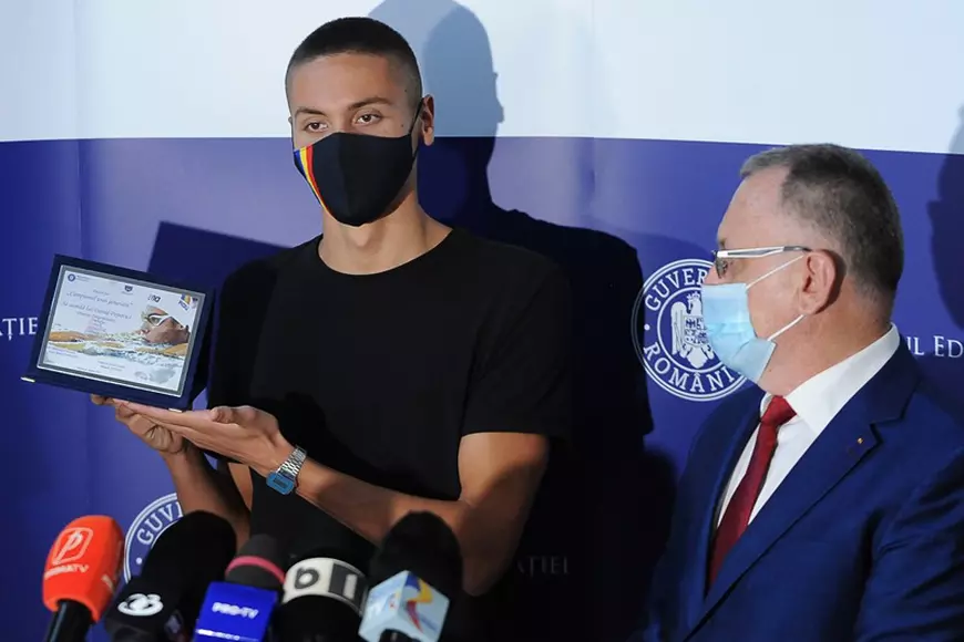 Mesajul transmis de Simona Halep lui David Popovici: „Să muncească la fel, cu tot sufletul”