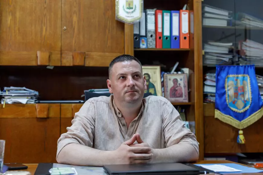 Cristi Vela, primarul comunei Armeniș