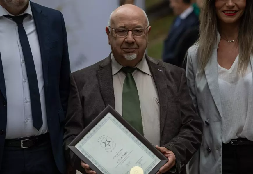 Charlotte Rampling a primit o stea pe Aleea Celebrităților din Sibiu. Cum a reacționat celebra actriță britanică