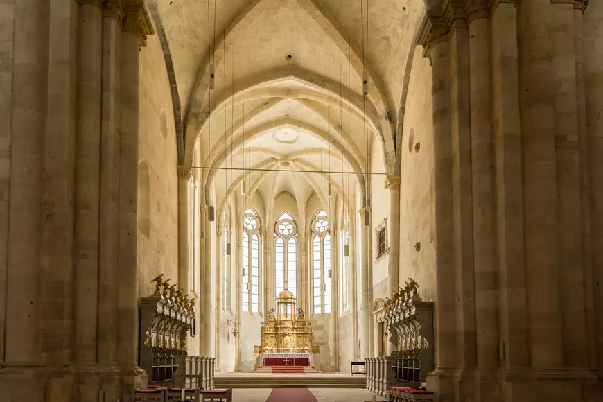 Locuri de vizitat în Alba Iulia - Catedrala Romano Catolica