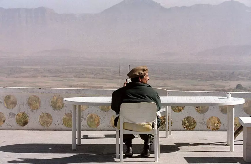 INTERVIU. „Am fost acolo, cu talibanii, în 1996”. A doua cădere a Kabulului, explicată de un jurnalist olandez