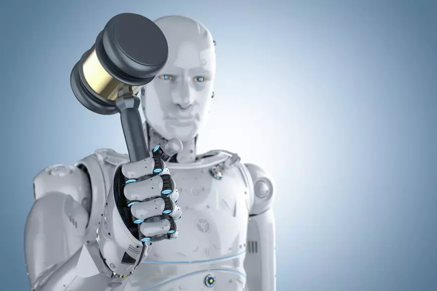 Ai lăsa un avocat robot să te apere? A apărut primul program de inteligență artificială care ajută oamenii în instanță