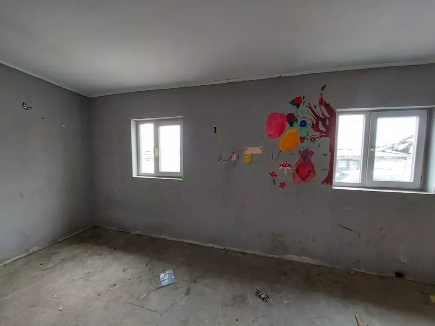 Povara de pe umerii Larei. Cum a ajuns Primăria Cluj-Napoca să dea în judecată o fetiță de 3 ani din Pata Rât