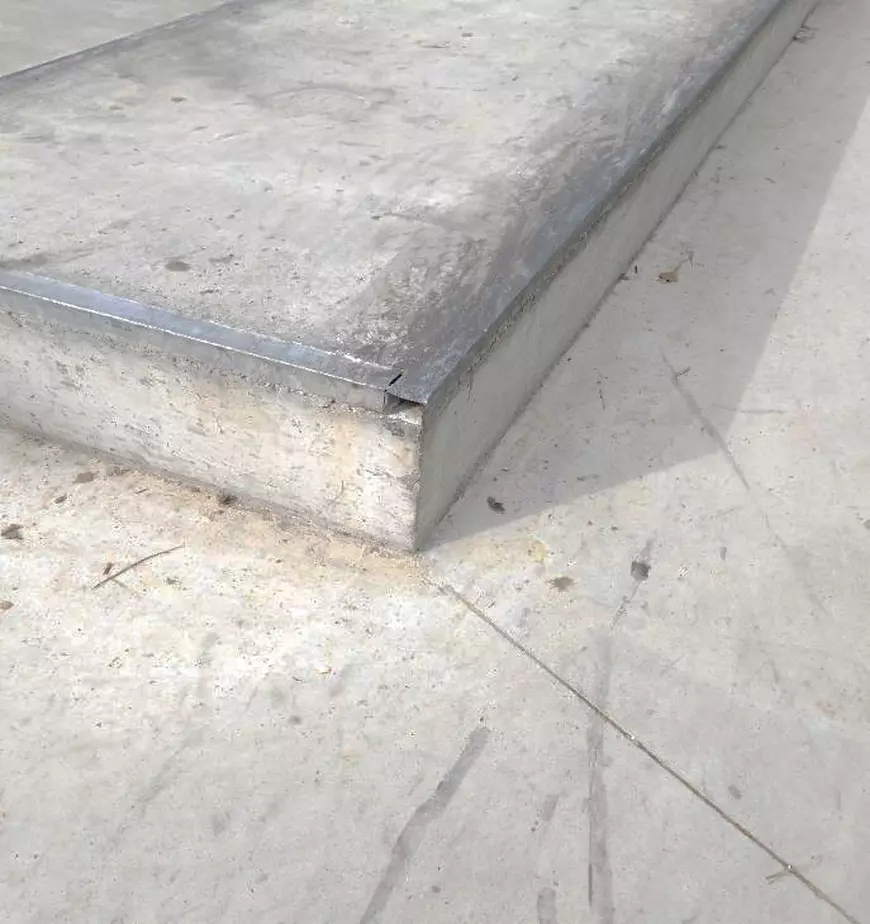 Primăria lui Negoiță, un nou șantier cu probleme: un amfiteatru de vară a fost transformat fără avize în skatepark. Reacția locuitorilor din zonă