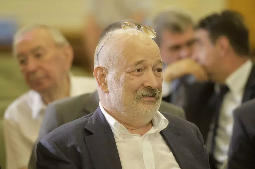 Politologul Stelian Tănase, despre varianta Cioloș-premier: „La Iohannis nu e nimic sincer”