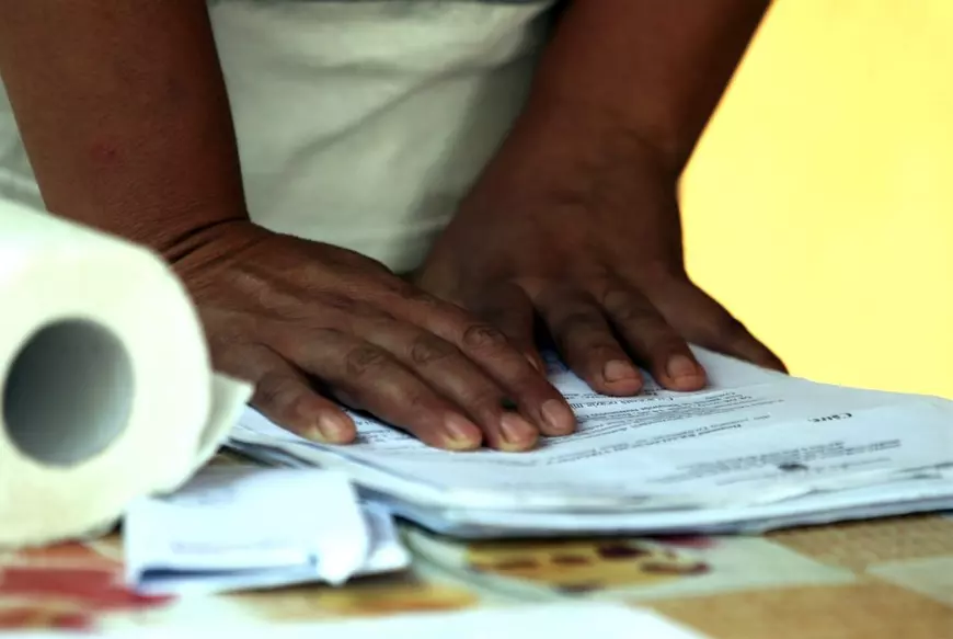 Bebeluș ajuns la ATI după ce a fost bătut de tatăl violent, iar poliția nu s-a implicat să o salveze pe mamă din casă