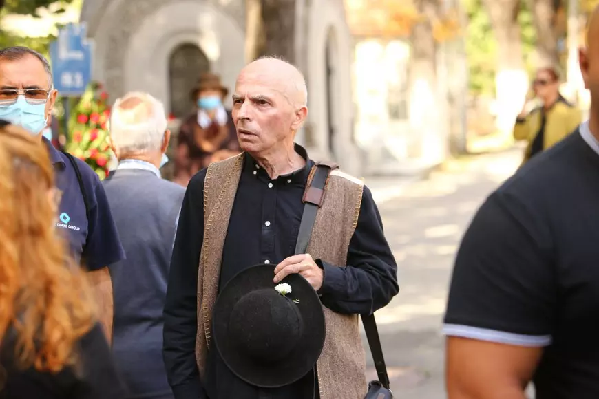 Ion Caramitru, în ultimele aplauze de la personalități și oameni simpli: „Așa ceva nu se mai naște”