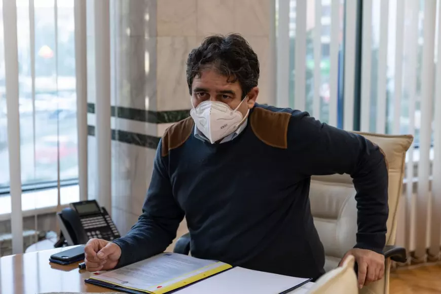 „Din proprietari ne face boschetari”. Cât le oferă primăria din Alba Iulia locatarilor din blocul pe care vrea să-l dărâme