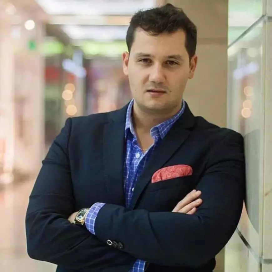 Responsabilii de propaganda corona-conspiraţionistă. Analiză a celor mai populare 10.000 de postări din Facebook