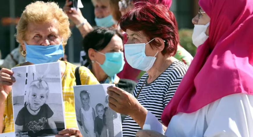 Copiii ISIS: familiile europene ale militanților uciși trăiesc și acum în Siria, în detenție, sărăcie și expuse la radicalizare