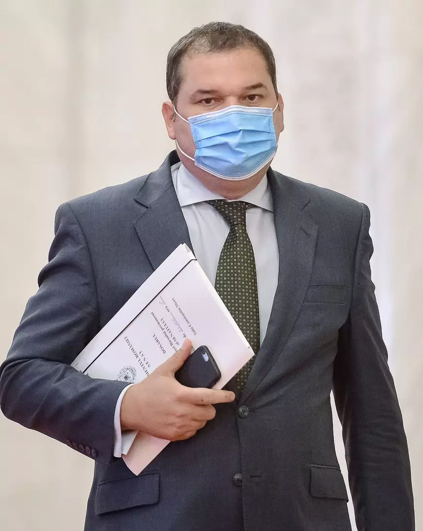 Scumpirea gazelor amenință factura la întreținere. Primăriile așteaptă bani de la Guvern pentru a trece iarna