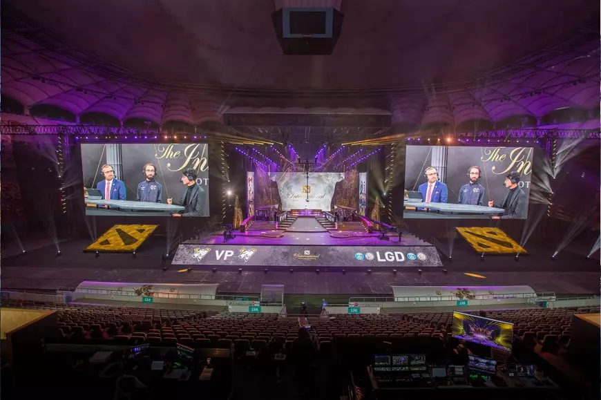 Transformare incredibilă a Arenei Naționale, pentru turneul de gaming DOTA 2