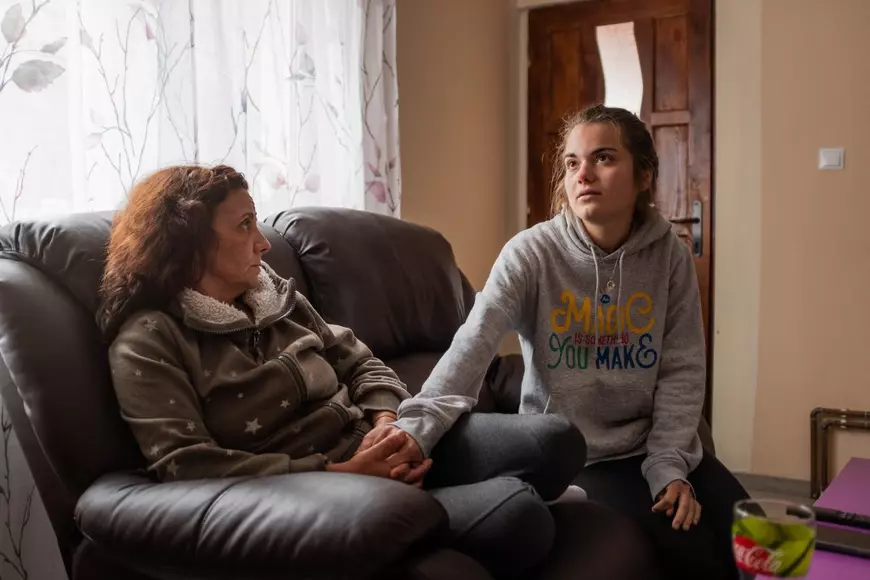 Jurnalul unei adolescente care se confruntă cu o tulburare alimentară: „Prăjiturile mamei îmi amorțesc fricile”