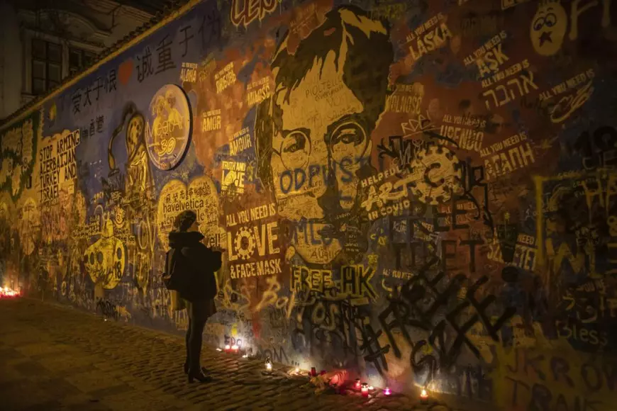 „Planul meu e să continui să trăiesc, asta e ideea”. Paul McCartney, despre sfârșitul Beatles, cearta cu Lennon și viața de după