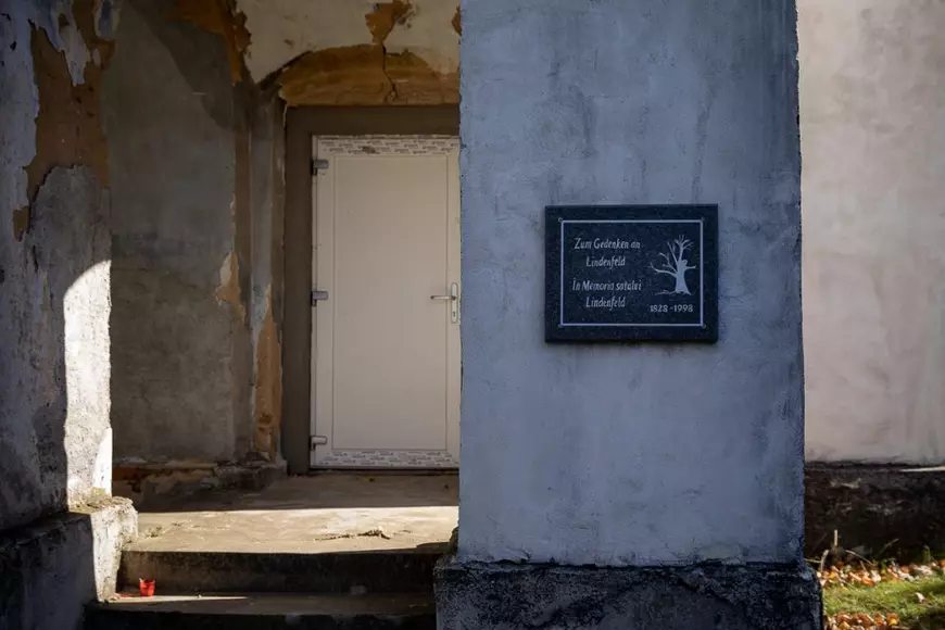 REPORTAJ. „Cât mă bucur că aud și eu română”. Viața ultimilor doi oameni dintr-un sat-fantomă din Semenic