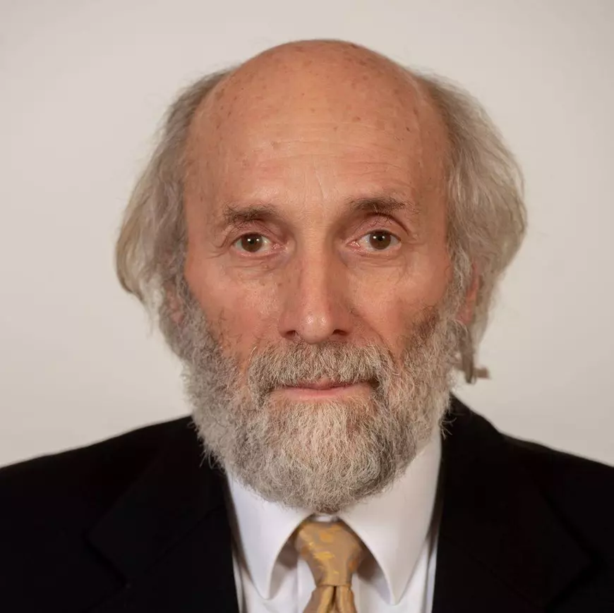 Cum reușește BOR să influențeze legi și ministere, pentru ca educația sexuală să nu ajungă la elevii români