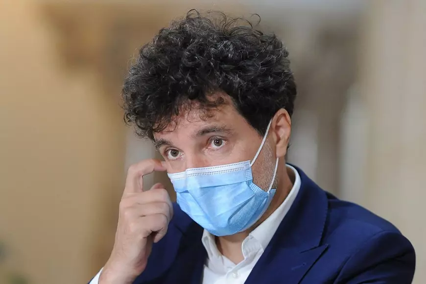 Scumpirea gazelor amenință factura la întreținere. Primăriile așteaptă bani de la Guvern pentru a trece iarna