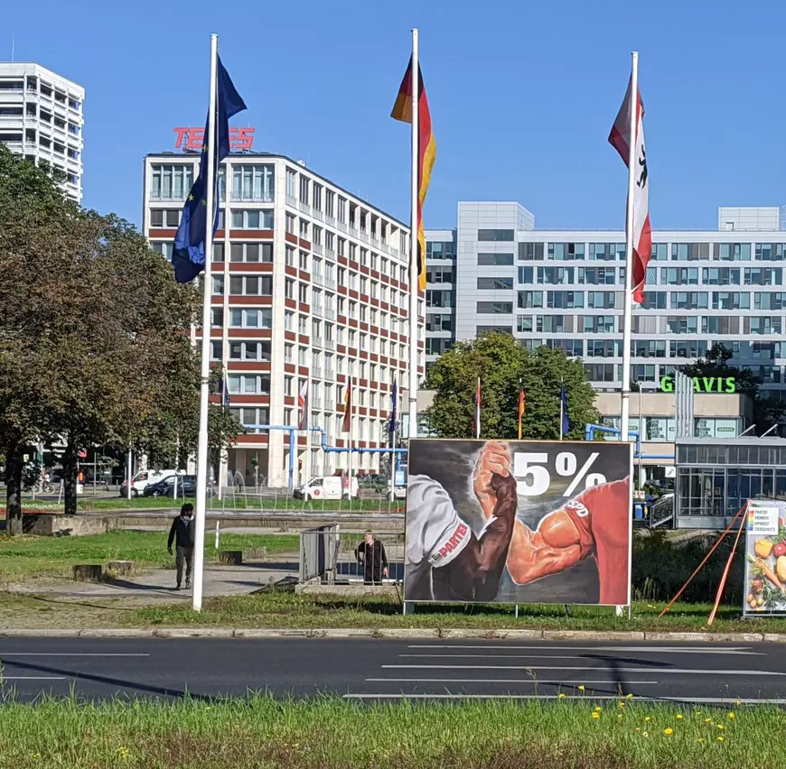 Cine este „clona lui Merkel” și ce ar putea însemna învestirea sa în cancelaria Germaniei pentru România