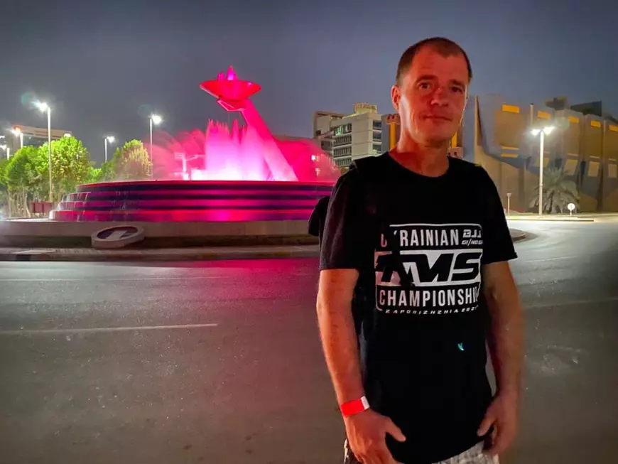 Omul de serviciu care a luat aurul mondial la jiu-jitsu, după ce lumea a strâns 700 de dolari pentru o deplasare. „Pentru mine e o sumă imensă”