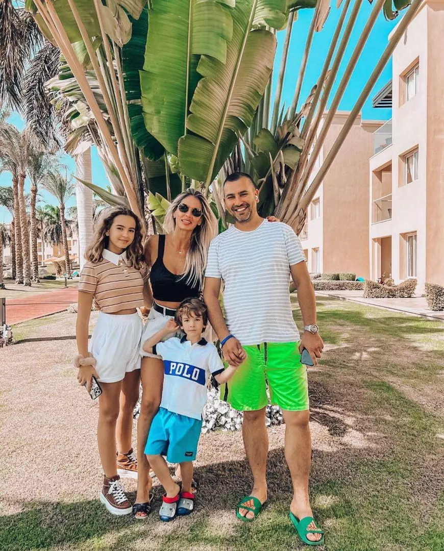 Andreea Bănică, experiență neplăcută pe aeroportul din Egipt. „Ne-au separat, femeile de bărbați. Eu nu am pățit în viața mea așa ceva”