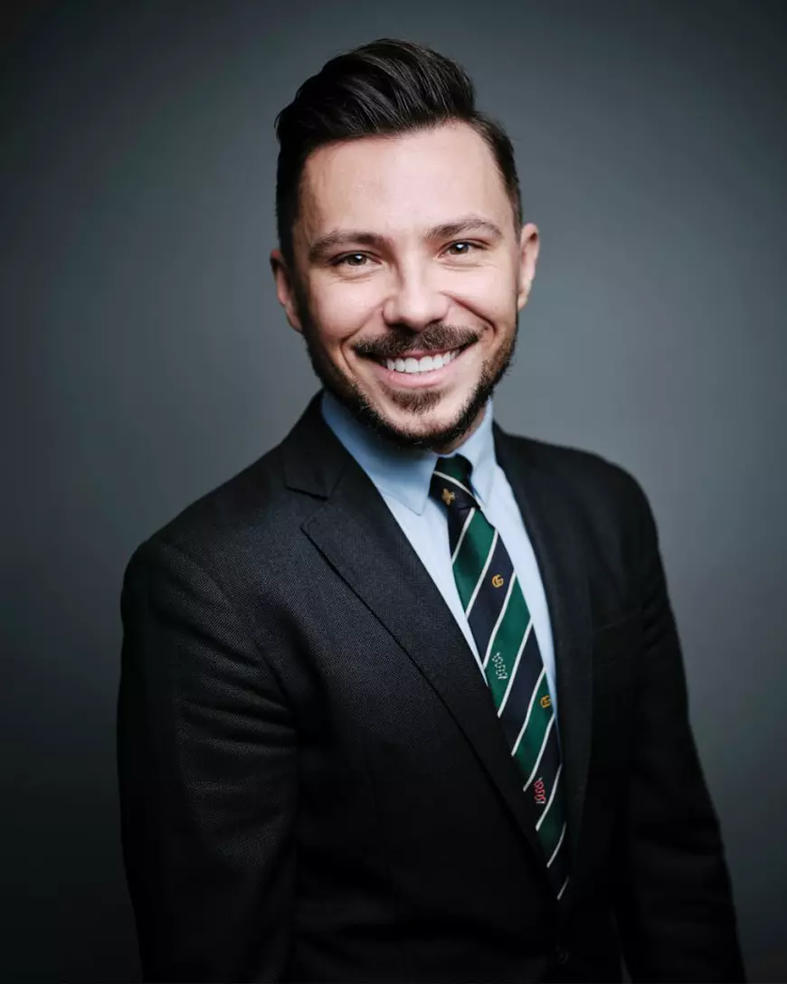 Interviu cu un futurolog care predă în Franța despre cum va arăta lumea peste 40 de ani. „Folosim o bandă de scotch ca să lipim un obiect stricat”