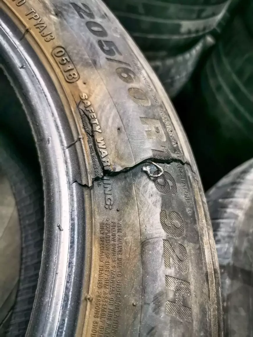 Cele mai frecvente cauze pentru care se deteriorează anvelopele
