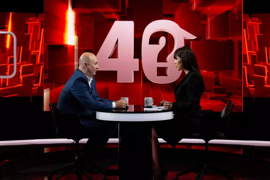Codrin Ștefănescu, invitat la „40 de întrebări cu Denise Rifai”: „Ați avut de pierdut din cauza limbajului agresiv?”